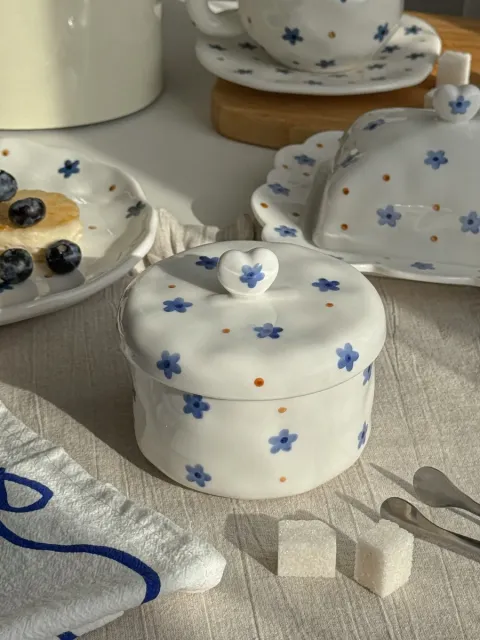 Сахарница с крышкой керамическая
