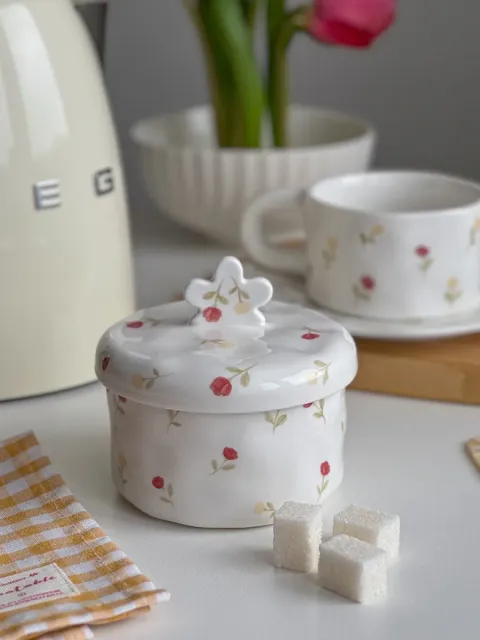 Сахарница с крышкой керамическая