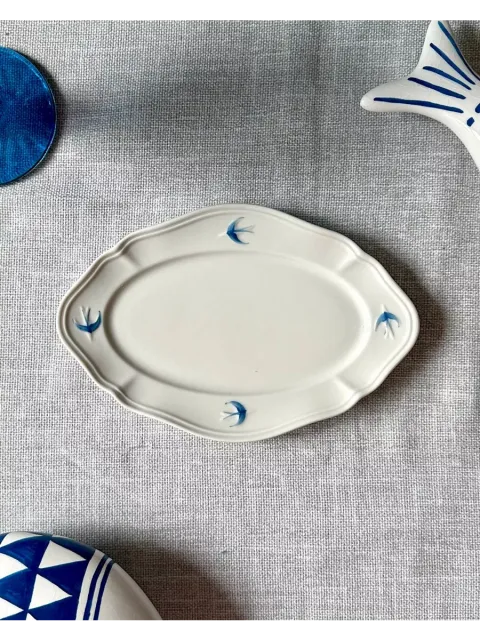 Тарелка керамическая с ласточками, 19*13